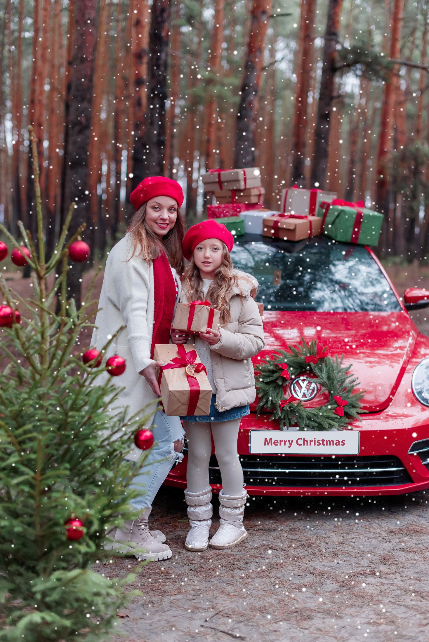 Новорічний з червоною машинкою