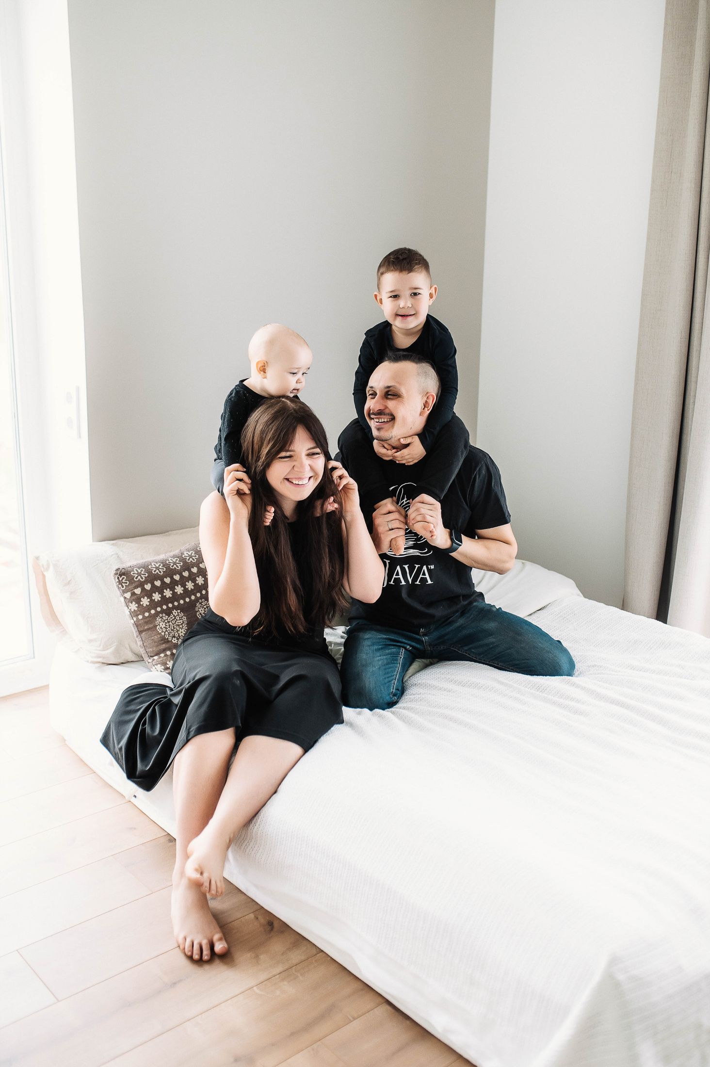 Знайомство з Захаром та Нестором